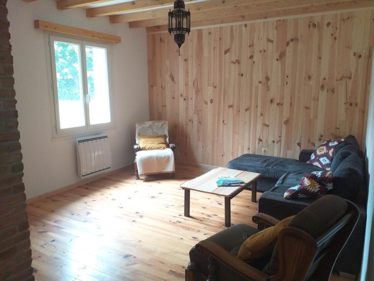 Belle Maison Proche De La Ville Et Du Lac Belcaire Eksteriør bilde